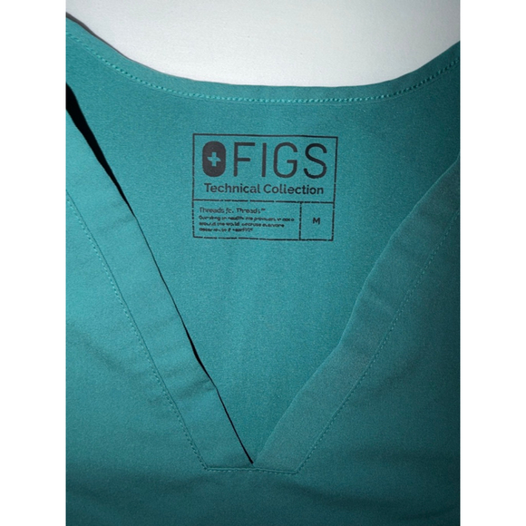 M Women FIGS Casma Deep Marine Technical Collection Short Sleeve Scrub Top Vneck - Picture 3 of 8